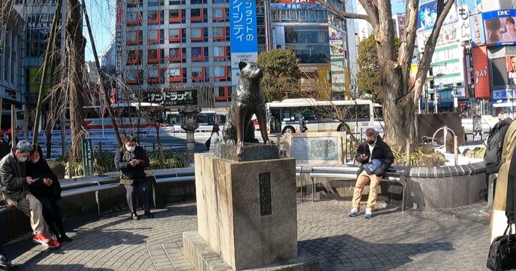 Hachiko Statue